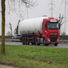 img_1004-standard-zog2o5.jpg