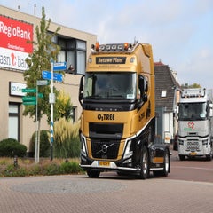 img_1611-standard-c7zmlw.jpg