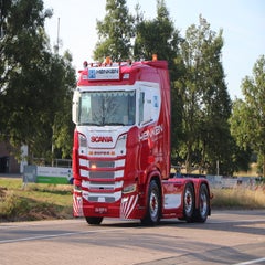 img_3969-standard-zuyvl1.jpg