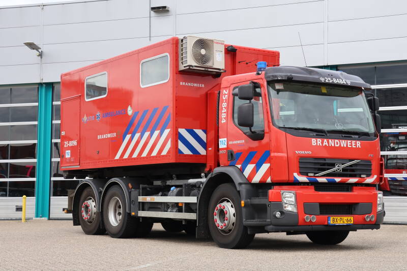 HA 25-8484 VRFL Lelystad