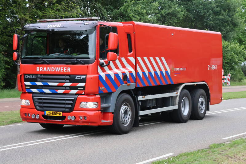 TW 21-3861 VRBN Uden