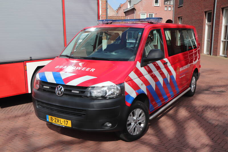 DB 09-2001 VRU IJsselstein