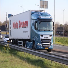 img_5641-standard-e19eim.jpg
