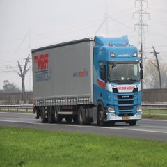 img_5887-standard-s2yjhg.jpg