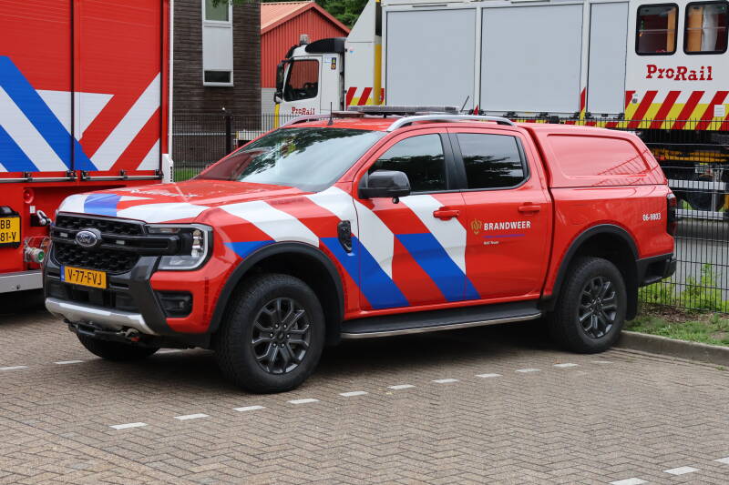 PMT-NB 06-9803 VNOG Regionaal Inzetbaar t.b.v Heli-team (FBO)