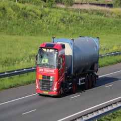 img_7724-standard-7jzdjx.jpg