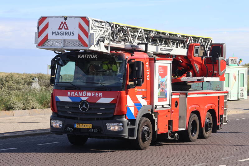 AL 16-1752 VRHM Katwijk 