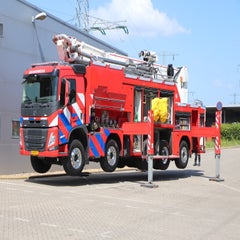 img_9406-standard-4dhfjj.jpg