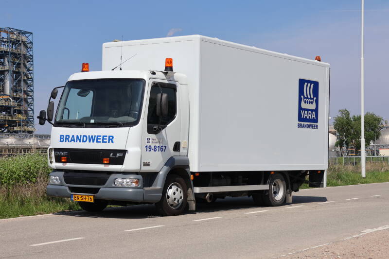 GM 19-8167 19-8136 Bedrijfsbrandweer Yara Sluiskil