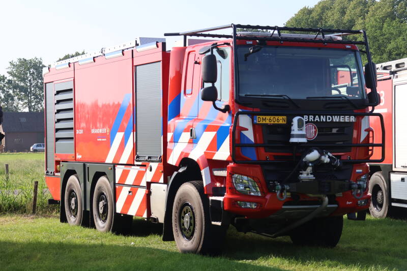 TW 28-2261 Ministerie van Defensie Koninklijke Landmacht ISK Harskamp