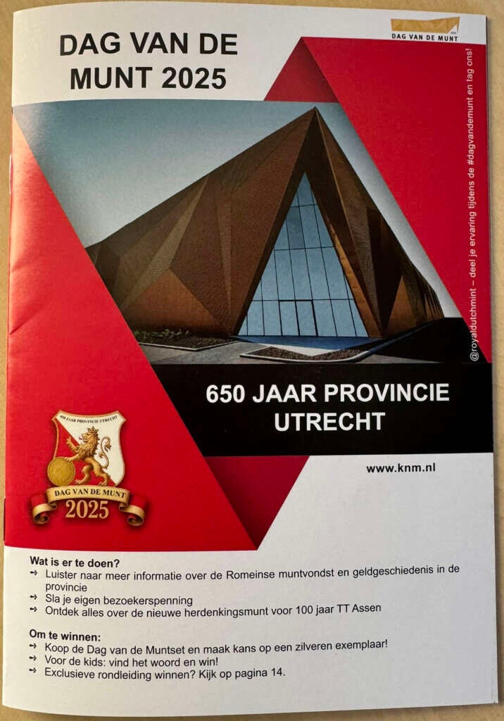 geniete brochures.jpg
