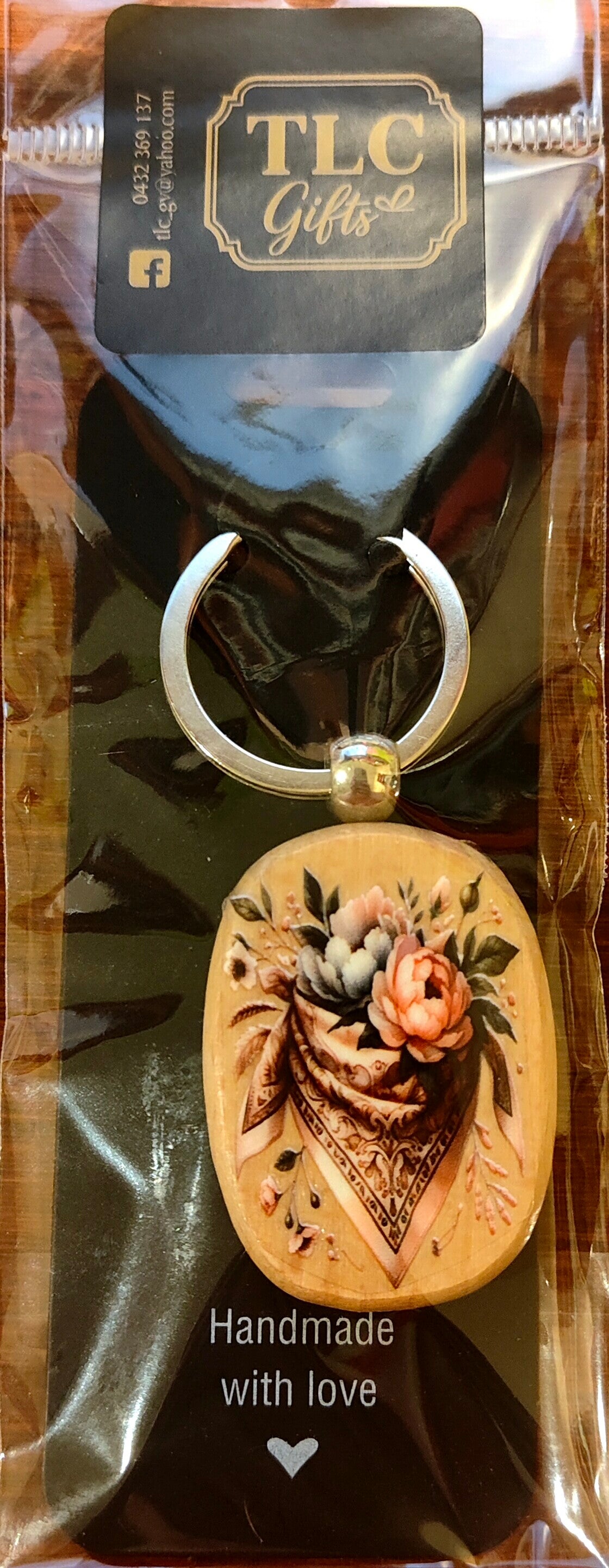 Bandana & Flowers | Keyring