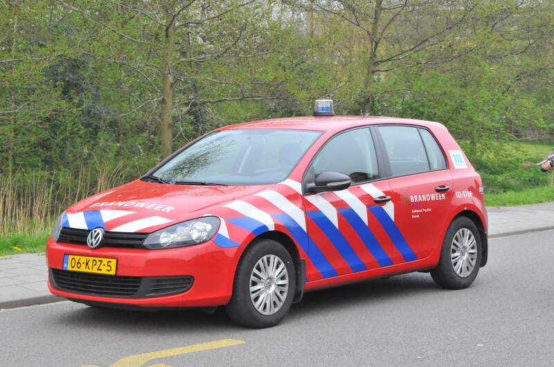 Kenteken: 06-KPZ-5 Roepnummer: 02-5700 > 02-5706 Type voertuig: DA Merk &amp; Type: Volkswagen Golf 1,6TDi Opbouw: Bouwjaar: 2010 In dienst: 2010 Uit dienst: