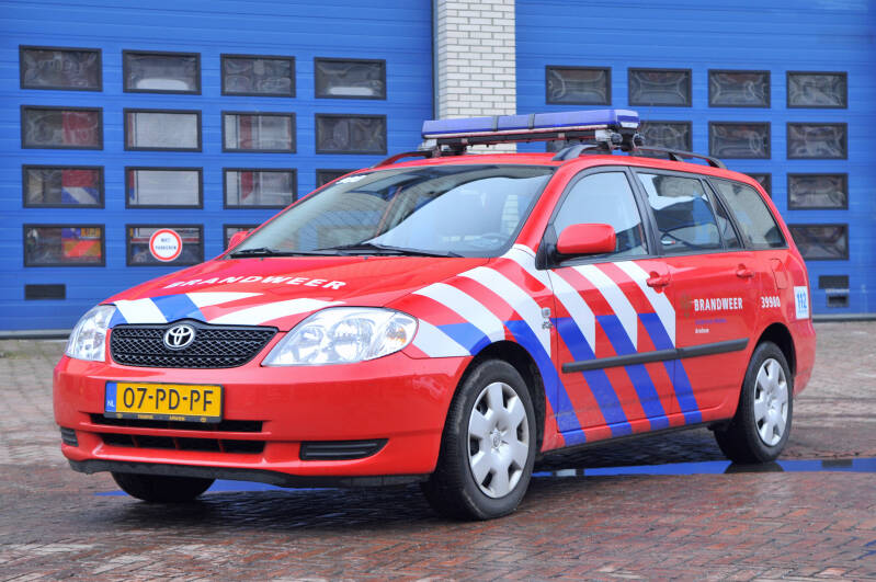 Kenteken: 07-PD-PF Roepnummer: 39-980 Type voertuig: DA Merk &amp; Type: Toyota Carolla 2.0D Wagon Opbouw: Bouwjaar: 2004 In dienst: 2004 Uit dienst: 2009