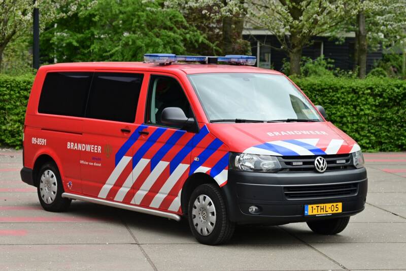 Kenteken: 1-THL-05 Roepnummer: 929 > 09-8591 Type voertuig: DA-OVD Merk &amp; Type: Volkswagen Transporter T5-Kombi 2,0TDi Opbouw: Visser Bouwjaar: 2014 In dienst: 2014 Uit dienst: Standplaats: Utrecht - Leidsche Rijn