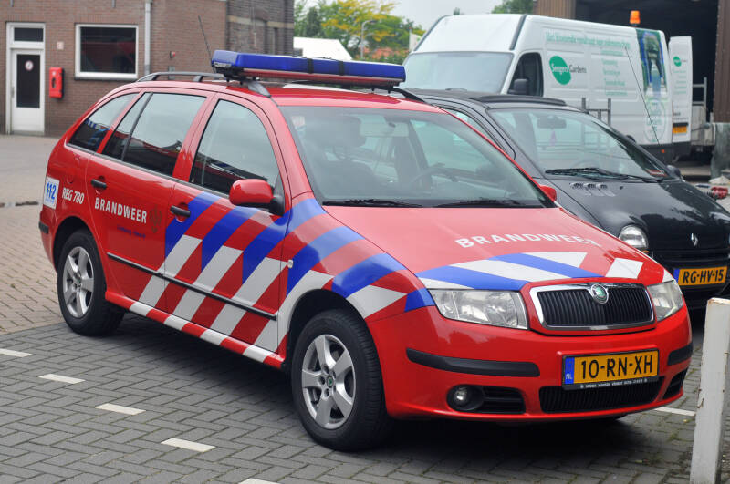 Kenteken: 10-RN-XH Roepnummer: REG780 Type voertuig: DA Merk &amp; Type: Skoda Fabia-Combi TDi Opbouw: Bouwjaar: 2005 In dienst: 2005 Uit dienst: 2013. Regionaal voertuig.