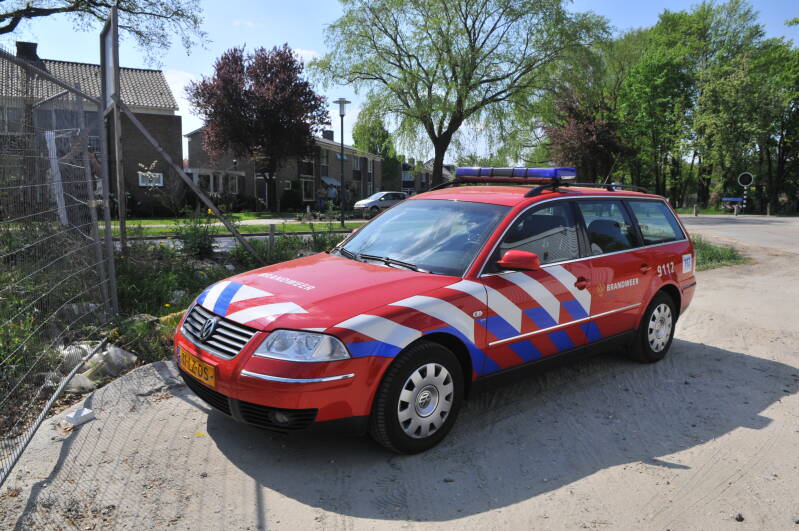 Kenteken: 11-LZ-DS Roepnummer: 05-9112 Type voertuig: DA Merk &amp; Type: Volkswagen Passat-Variant 1,9TDi Opbouw: Bouwjaar: 2003 In dienst: 2003 Uit dienst: 2014 Standplaats: Regionaal inzetbaa