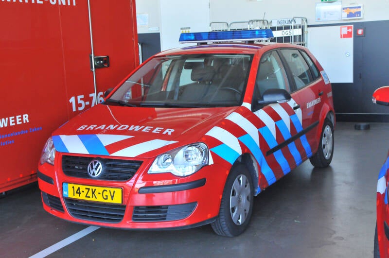 Kenteken: 14-ZK-GV Roepnummer: 15-9205 Type voertuig: DA Merk &amp; Type: Volkswagen Polo 1,4TDi Opbouw: Bouwjaar: 2008 In dienst: 2008 Uit dienst: 2018 Standplaats: Regionaal inzetbaar