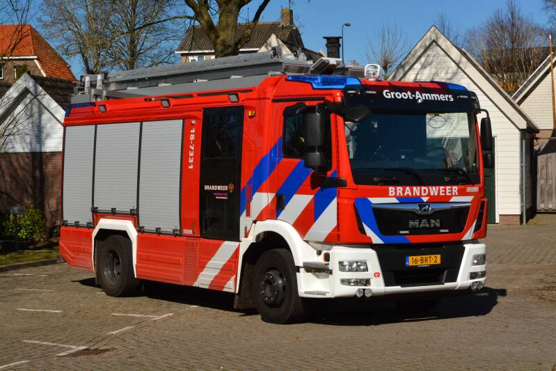 Kenteken: 16-BRT-2 Roepnummer: 18-7331 Type voertuig: TS7 LD3000 HD250 T3000 Merk &amp; Type: MAN 15.290BF[TGM] Opbouw: Kenbri-Rosenbauer Bouwjaar: 2021 In dienst: 2021 Uit dienst: