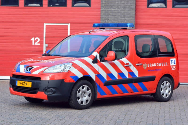 Kenteken: 17-GPK-1 Roepnummer: 505 Type voertuig: DA Merk &amp; Type: Peugeot Partner-Stationwagen 1,6 Opbouw: Bouwjaar: 2008 In dienst: 2008