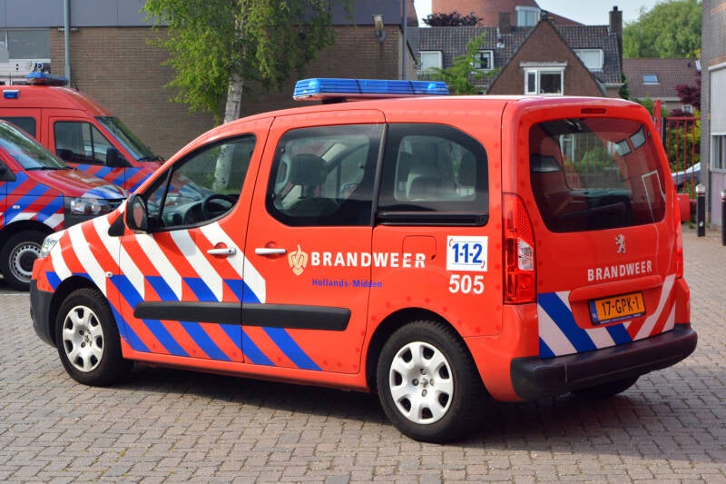 Kenteken: 17-GPK-1 Roepnummer: 505 Type voertuig: DA Merk &amp; Type: Peugeot Partner-Stationwagen 1,6 Opbouw: Bouwjaar: 2008 In dienst: 2008
