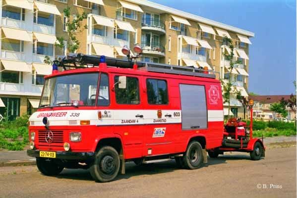 Kenteken: 23-74-XB Roepnummer: (338) 893 > 603 Type voertuig: GM6 [WO] Merk &amp; Type: Mercedes Benz LF508D29 Opbouw: Doeschot-Rosenbauer Bouwjaar: 1977 In dienst: 1977 Uit dienst: 19.. Standplaats: Zaandam - Botenmakersstraat