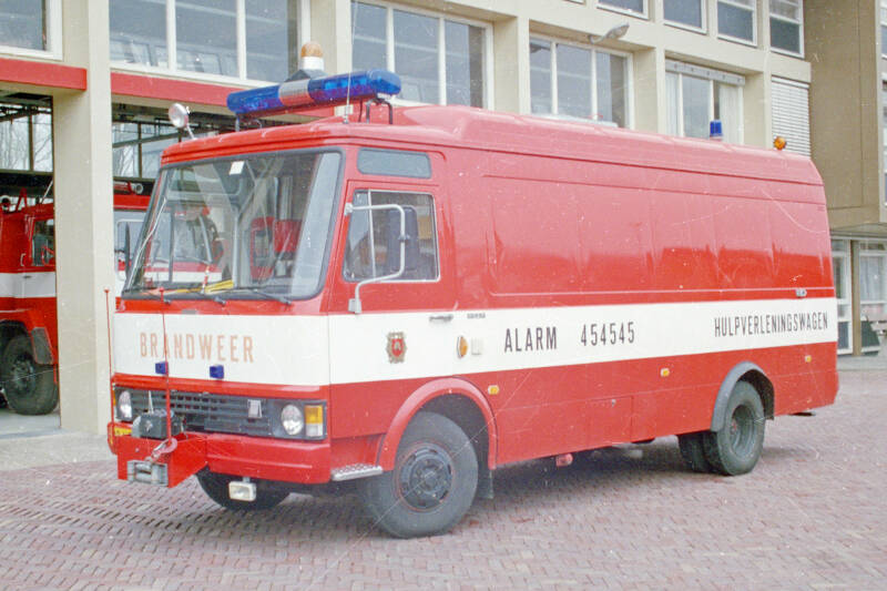 Kenteken: 28-NB-90 Roepnummer: 6 > 871Type voertuig: HV-2 Merk &amp; Type: Magirus Deutz 90M5.9FV Opbouw: Brandweer Bouwjaar: 1980 In dienst: 1980 Uit dienst: 1990