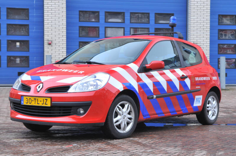 Kenteken: 30-TL-JZ Roepnummer: DA5 > 39-979 Type voertuig: DA Merk &amp; Type: Renault Clio 1,5DCi Opbouw: Bouwjaar: 2006 In dienst: 2006 Uit dienst: 2011