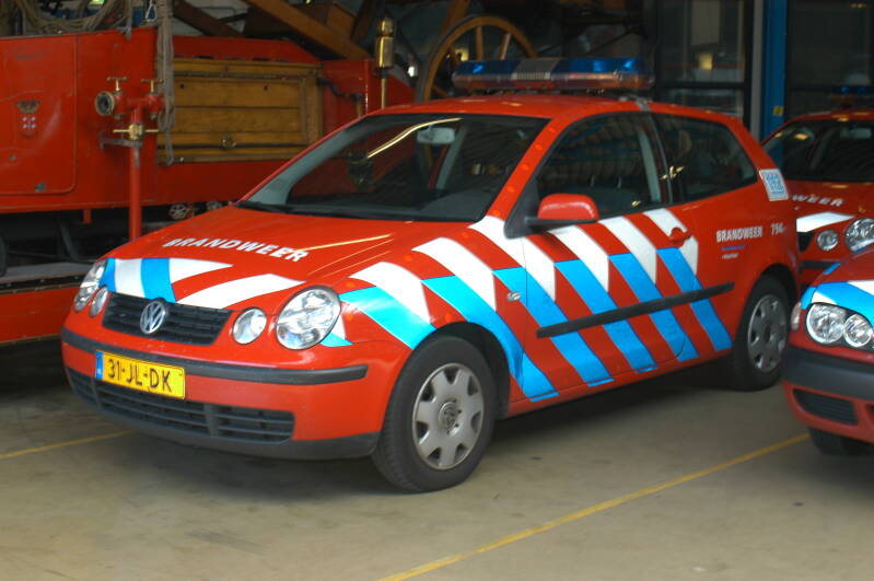 Kenteken: 31-JL-DK Roepnummer: 794 Type voertuig: DA-PR Merk &amp; Type: Volkswagen Polo 1,9SDi Opbouw: Bouwjaar: 2002 In dienst: 2002 Uit dienst: 2013. 