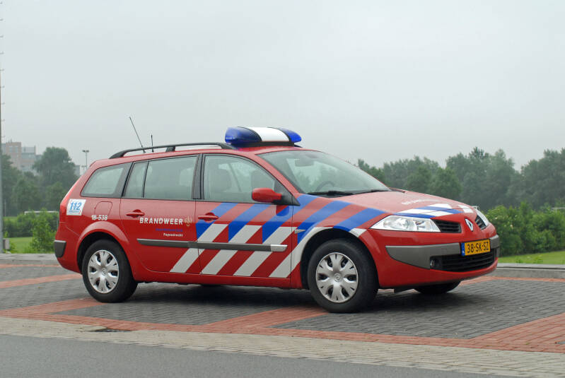 Kenteken: 38-SK-SZ Roepnummer: 18-538 > 18-6902 Type voertuig: DA Merk &amp; Type: Renault Mégane-Grand Tour 1,6 Opbouw: Bouwjaar: 2006 In dienst: 2006 Uit dienst: 2016