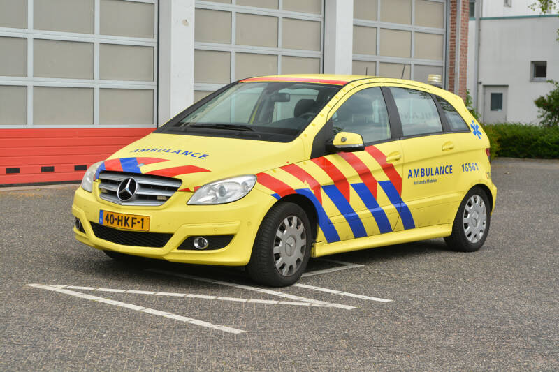 Kenteken 40-HKF-1  Roepnummer 16561 