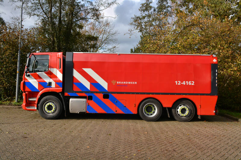 Kenteken: 41-BRB-5 Roepnummer: 12-4162 Type voertuig: WT-G (LD4000 T17000) Merk &amp; Type: DAF CF340FAN560(6x2) Opbouw: IFFS-Schlingmann Bouwjaar: 2020 In dienst: 2021