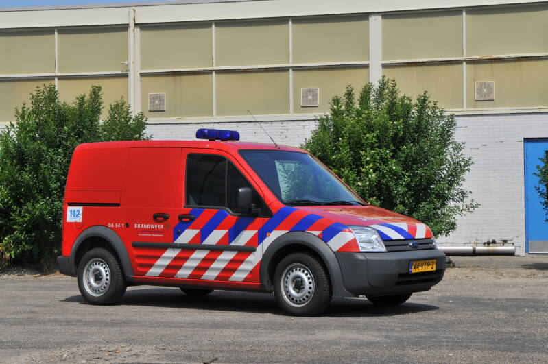 Kenteken: 44-VTP-2 Roepnummer: DA54-1 Type voertuig: PM2 Merk &amp; Type: Ford Transit Connect-T200S 1,8TDCi55 Opbouw: Bouwjaar: 2008 In dienst: 2008 Uit dienst: 2014 Standplaats: Botlekweg