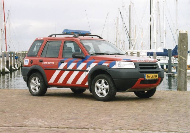 Kenteken: 46-LH-BK Roepnummer: 19-4295 Type voertuig: DA-OVD Merk &amp; Type: Landrover Freelander ETd4 Opbouw: Bouwjaar: 2003 In dienst: 2003 Uit dienst: 2009. Regionaal voertuig.