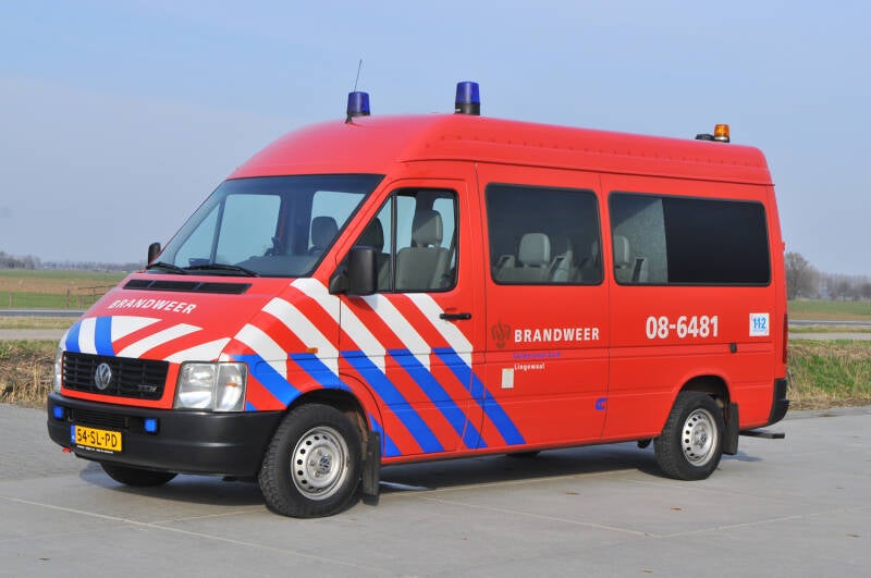 Kenteken: 54-SL-PD Roepnummer: 44-781 > 08-6481 Type voertuig: PM8 Merk &amp; Type: Volkswagen LT28-2,5TDi Opbouw: C&amp;C-Products Bouwjaar: 2006 In dienst: 2006 Uit dienst: 2021