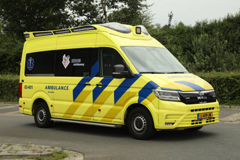 Kenteken: L-419-JN Roepnummer: 03-401 Foto: Ramon Versteeg