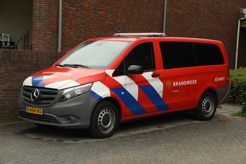 Kenteken: K-454-NS Roepnummer: 03-8401 Type voertuig: DB Merk &amp; Type: Mercedes Benz 114CDi32[Vito-Tourer] Opbouw: Visser Bouwjaar: 2021 In dienst: 2021 Uit dienst: Foto: Ramon Versteeg