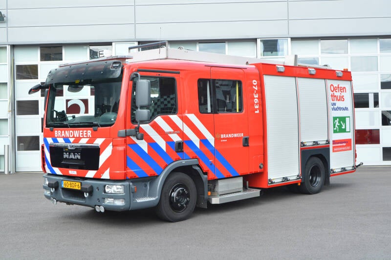 Kenteken: 60-BDF-6 Roepnummer: 07-3631 Type voertuig: TS7 LD3000 HD250 T1500 Merk &amp; Type: MAN 12.250BBF[TGL] Opbouw: DRV-Jöhstadt Bouwjaar: 2013 In dienst: 2013 Uit dienst: