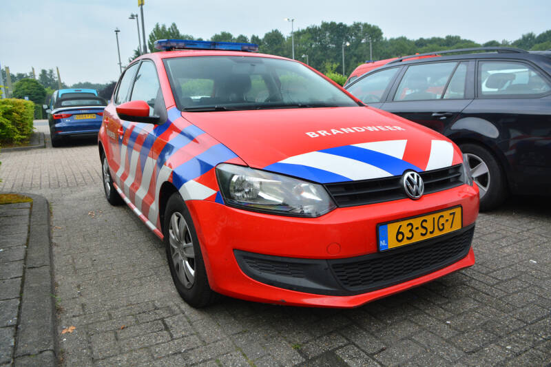 Kenteken: 63-SJG-7 Roepnummer: (633) 13-9801 Type voertuig: DA Merk &amp; Type: Volkswagen Polo 1,2D Opbouw: Bouwjaar: 2011 In dienst: 2011 Uit dienst: 2022