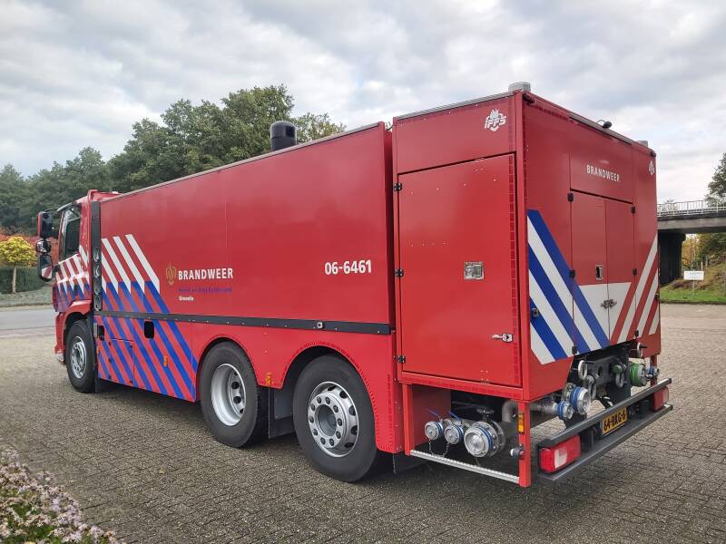 Kenteken: 64-BKG-6 Roepnummer: 06-9261 > 06-6461 Type voertuig: WT-G (LD3000 T15600) Merk &amp; Type: DAF CF370FAN520 Opbouw: IFFS-deBurgh-Schlingmann Bouwjaar: 2017 In dienst: 2018 Uit dienst: