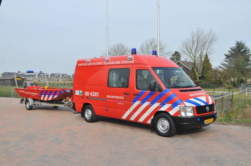 Kenteken: 64-BX-KL Roepnummer: 44-782 > 08-6381 Type voertuig: PM6 (WO) Merk &amp; Type: Volkswagen LT35-2,8TDi Opbouw: C&amp;C-Products Bouwjaar: 2006 In dienst: 2006 Uit dienst: 2020.  Naar regio Servicecentrum West 