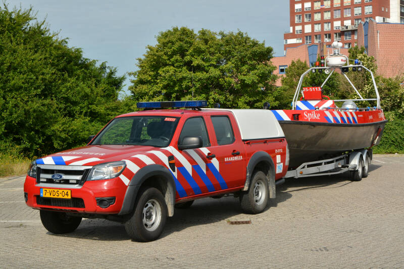 Kenteken: 7-VDS-04 Roepnummer: 25-312 > 25-5112 Type voertuig: PM5 Merk &amp; Type: Ford Ranger DC2,5D(4x4)-PickUp Opbouw: Bouwjaar: 2009 In dienst: 2009 Uit dienst: 2015