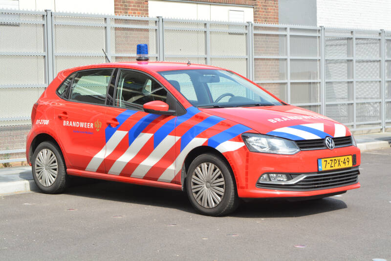 Kenteken: 7-ZPX-49 Roepnummer: 07-2708 Type voertuig: DA Merk &amp; Type: Volkswagen Polo 1,4TDi Opbouw: Bouwjaar: 2015 In dienst: 2015 Uit dienst: