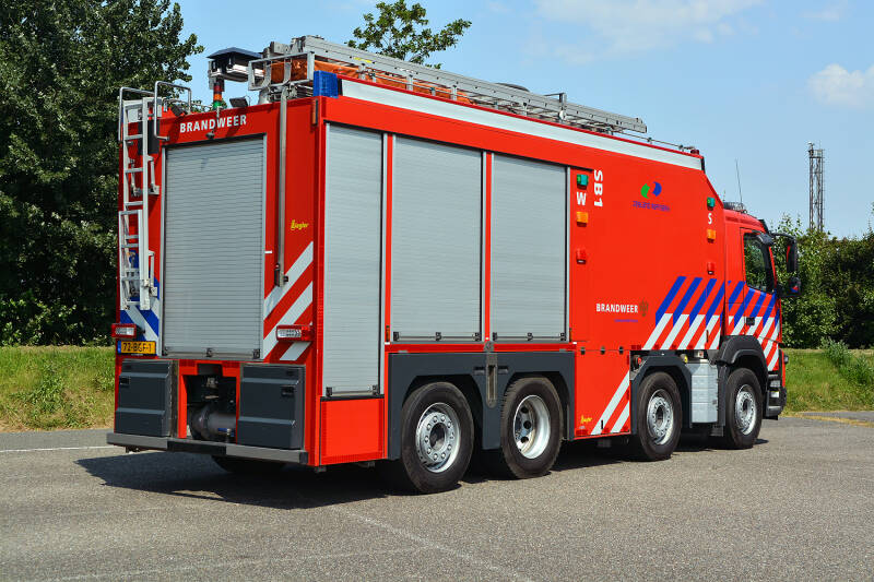Kenteken: 72-BGF-1 Roepnummer: SB1 Type voertuig: SPB2 LD10000 T-/5000 P250 Merk &amp; Type: Volvo FMX400(8x4) Opbouw: Ziegler Brandweertechniek Bouwjaar: 2015 In dienst: 2015 Uit dienst: Standplaats: Vlissingen-Oost