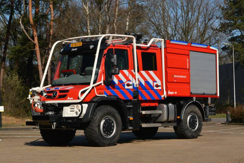 Kenteken: 81-BLF-6 Roepnummer: 09-6644 Type voertuig: TST5NB LD3200 T3000/500 Merk &amp; Type: Mercedes Benz U530L39[Unimog] Opbouw: Ziegler Brandweertechniek Bouwjaar: 2017 In dienst: 2018 Uit dienst: