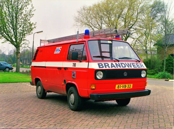 Kenteken: 81-VB-32 Roepnummer: 56-780 Type voertuig: GS-ME Merk &amp; Type: Volkswagen Transporter T3-Bestel Opbouw: Bouwjaar: 1980 In dienst: 1992 Uit dienst: 2009