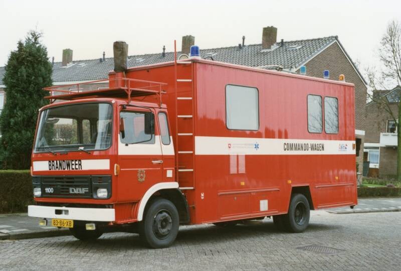 Kenteken: 83-86-XB Roepnummer: CP750 Type voertuig: CP Merk &amp; Type: DAF FF900DD385 Opbouw: Lith Bouwjaar: 1978 In dienst: 1992 Uit dienst: 1998. Afkomstig van RBA/Nibra Schaarsbergen. Regionaal voertuig.