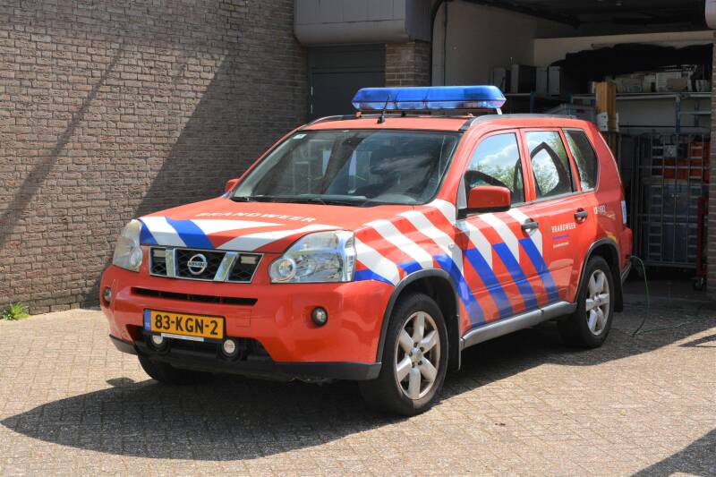 Kenteken: 83-KGN-2 Roepnummer: 12-1692 Type voertuig: DA-TBO Merk &amp; Type: Nissan X-Trail 2,0D Opbouw: Bouwjaar: 2009 In dienst: 2017 Uit dienst: Standplaats: Regionaal inzetbaar