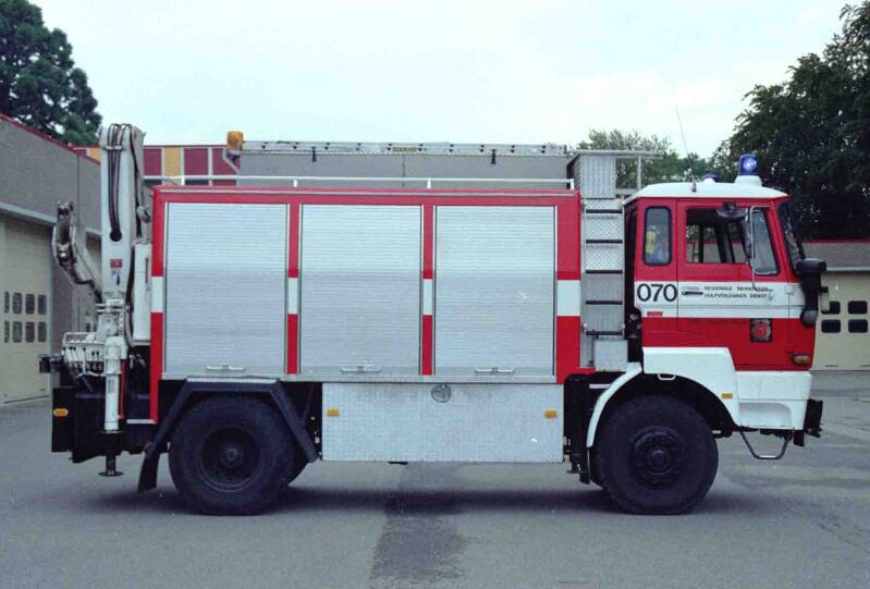 Kenteken: 84-MB-64 Roepnummer: 070 Type voertuig: HV-1 Merk &amp; Type: DAF FFV1800DT360 Opbouw: Doeschot-Hiab Bouwjaar: 1979 In dienst: 1979 Uit dienst: 2001 . Standplaats: Ede.