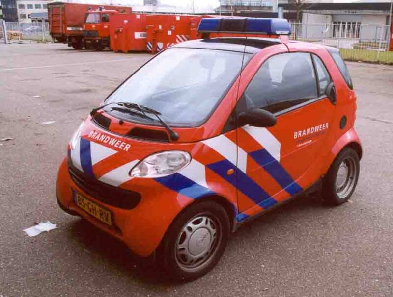 Kenteken: 85-GH-RV Roepnummer: (445) Type voertuig: DA -PR Merk &amp; Type: Micro Compact Car[Smart] Opbouw: Bouwjaar: 2000 In dienst: 2000 Uit dienst: 2007